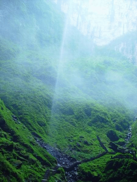 小寨天坑图图片