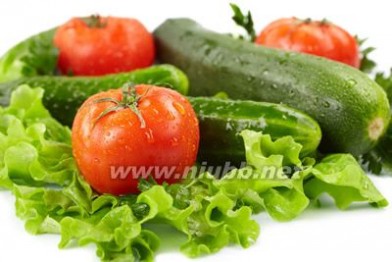 黄瓜和西红柿能一起吃吗 黄瓜和西红柿不能一起吃 吃黄瓜8大饮食禁忌