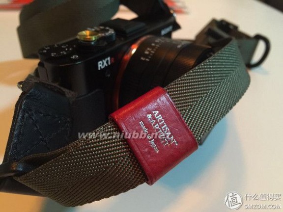 rx1rm2 背着一点不累人的全画幅旅行利器:SONY 索尼 RX1RII 全画幅黑卡相机