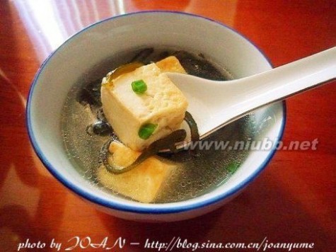 海带如何去腥味----最佳营养组合：海带豆腐汤