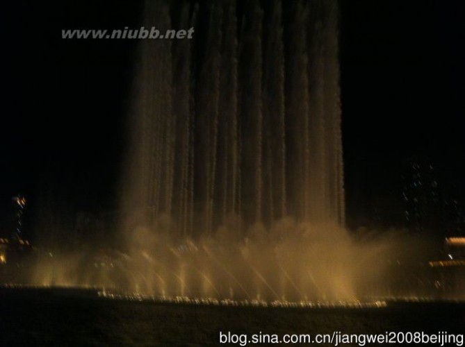 世界最大的迪拜音乐喷泉-震撼你的视野