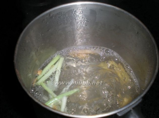 如何熬制姜汤 葱姜汤的做法，葱姜汤怎么做好吃，葱姜汤的家常做法