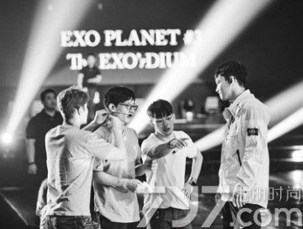 exo泰国节目 EXO《dancing king》舞台没有失误 尊敬刘在石前辈感谢无限挑战