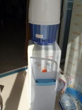 饮水机消毒 饮水机的清洗消毒与维修