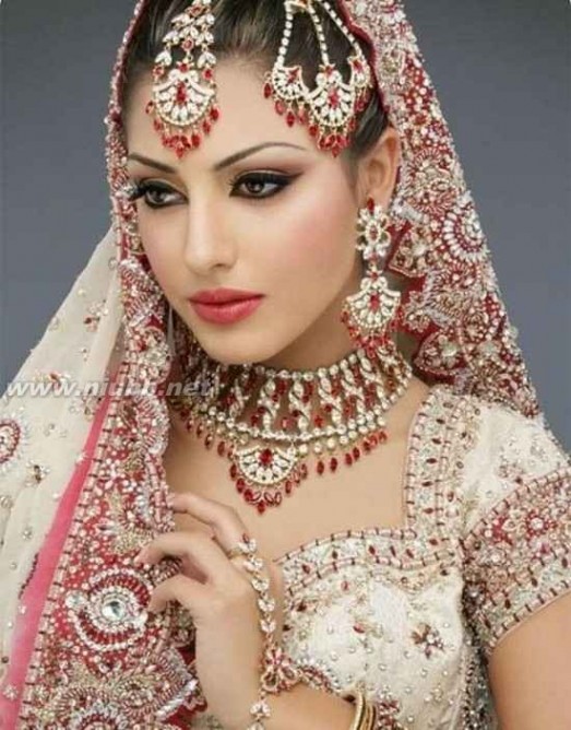 巴基斯坦眼中的中国 巴基斯坦人可以娶几个老婆？巴基斯坦美女眼中的中国人印象