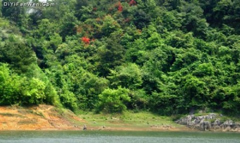 贵州红枫湖图片
