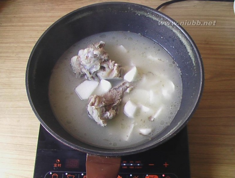 茼 山药茼子骨汤的做法，山药茼子骨汤怎么做好吃，山药茼子骨汤的家常做法