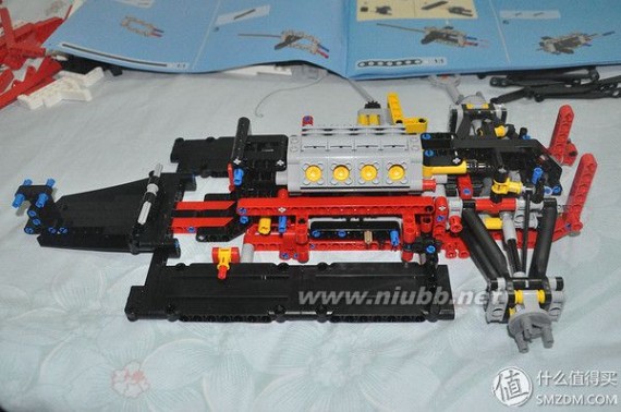 单反穷三代 单反毁一生，LEGO穷三代 篇五十六：LEGO 42000 机械系列 方程式赛车