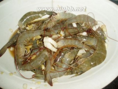 油炸大虾的做法 油炸虾的做法，油炸虾怎么做好吃，油炸虾的家常做法