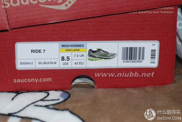 ride 出人意料的弹性：saucony 索康尼 Ride 7 跑鞋 2E码与A记对比