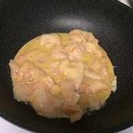 炒韭黄 蛋裹龙利鱼炒韭黄的做法