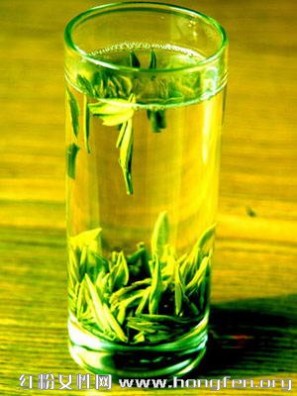绿茶粉减肥 教你喝绿茶减肥快速刮掉身体油脂