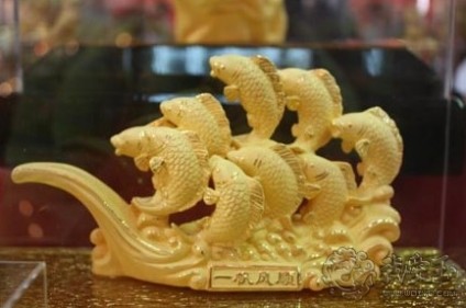 黄金工艺品 黄金工艺品在黄金产品所占有的比例已经逐渐增多