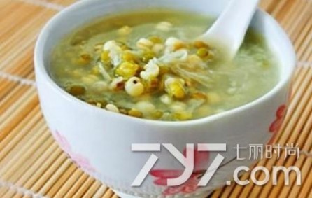 绿豆汤解药吗 喝绿豆汤解药吗 取决于服用的药的药性