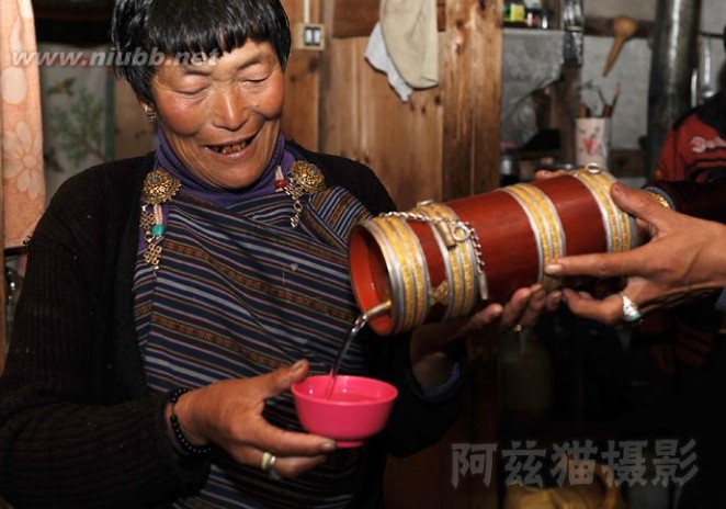 粗茶淡饭游走不丹