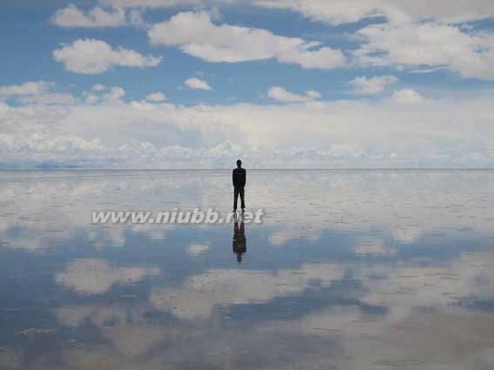 世界上最美、最大的镜子——玻利维亚阿塔卡玛盐湖