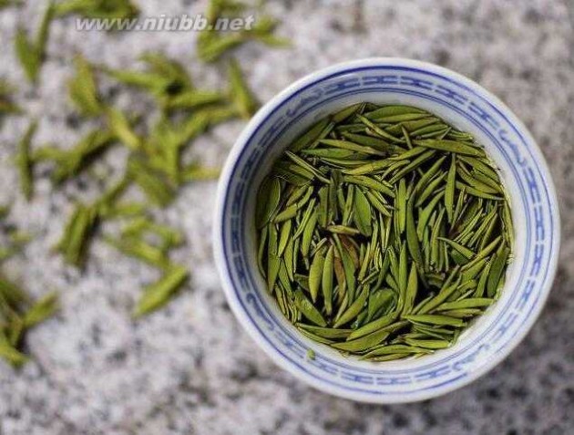 喝绿茶有什么作用 平时喝绿茶有什么好处和坏处 什么时候喝绿茶好