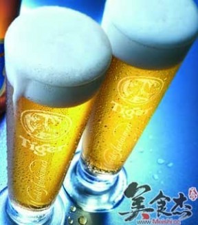 妙用啤酒为烹饪调味ra.jpg