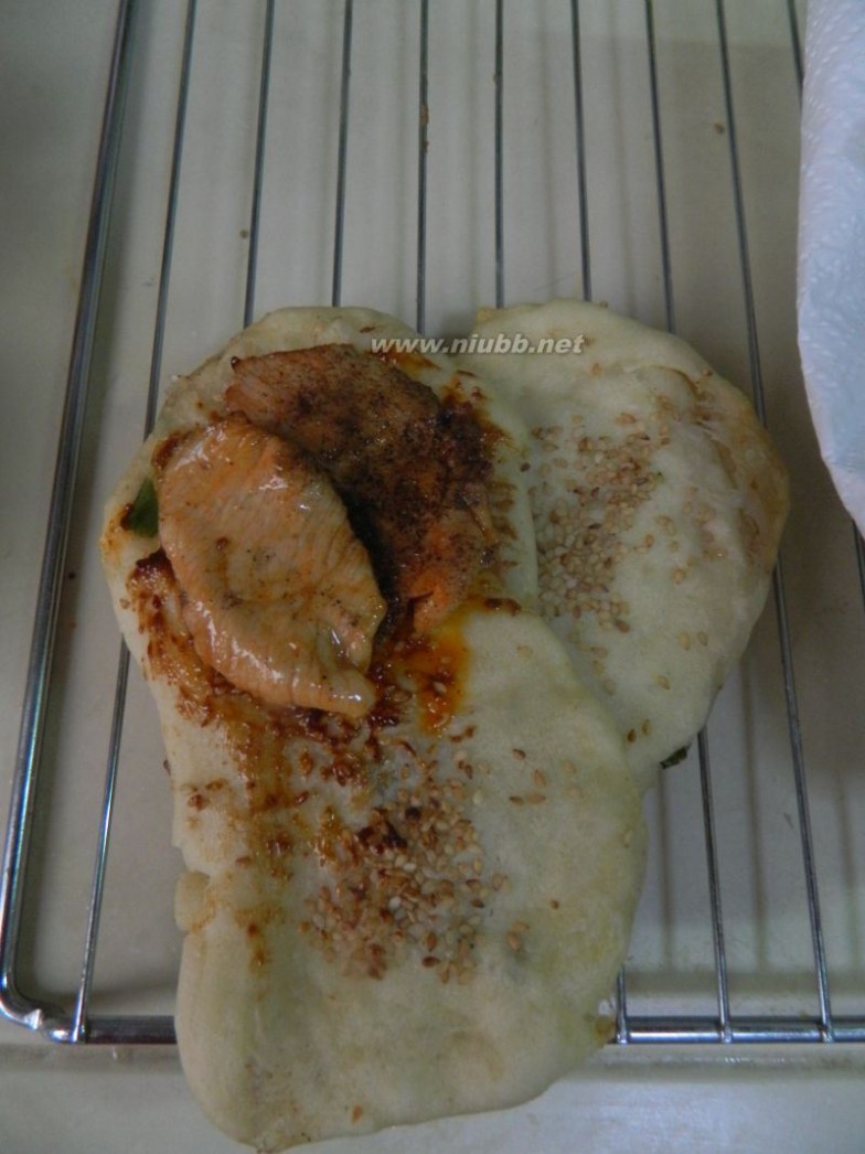 里脊扒饼 烧饼夹里脊的做法,烧饼夹里脊怎么做好吃,烧饼夹里脊的家常做法