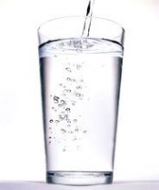 白开水：白开水-《开水》的定义及功能，白开水-作用原理_白开水