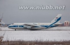 苏联安-124运输机：苏联安-124运输机-发展历史，苏联安-124运输机-布局设计_安124运输机