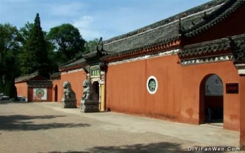 湖北当阳玉泉寺图片