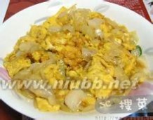 洋葱炒鸡蛋：洋葱炒鸡蛋-菜品特色，洋葱炒鸡蛋-做法_洋葱炒鸡蛋