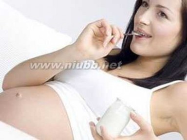 酸奶好还是纯奶好 孕妇喝牛奶还是酸奶好？