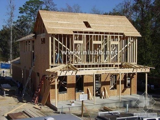 美国轻型木结构别墅住宅建造过程图解7