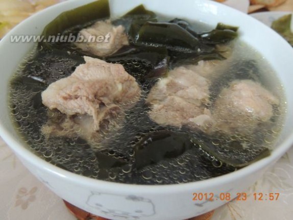 排骨海带汤的做法 海带结排骨汤的做法,海带结排骨汤怎么做好吃,海带结排骨汤的家常做法