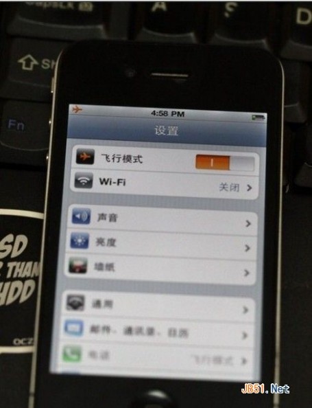 美版苹果iPhone4卡贴解锁使用教程