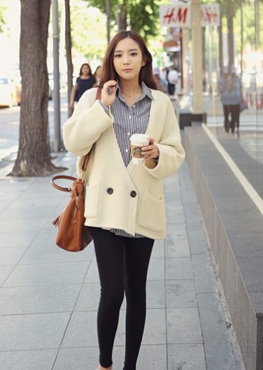 韩版毛衣外套 韩版宽松毛衣外套如何搭配时尚显瘦
