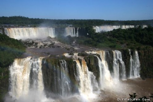 巴西伊瓜苏大瀑布图片