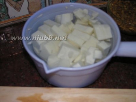 淮山排骨汤的做法 淮山汤的做法，淮山汤怎么做好吃，淮山汤的家常做法