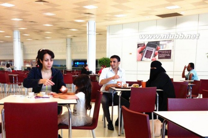 多哈机场 卡塔尔航空及多哈机场过夜攻略