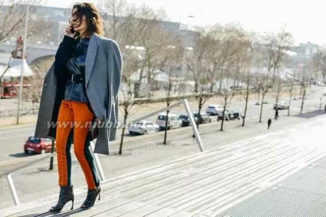 法国巴黎时装周 法国女人时髦穿衣经！巴黎时装周最美街拍