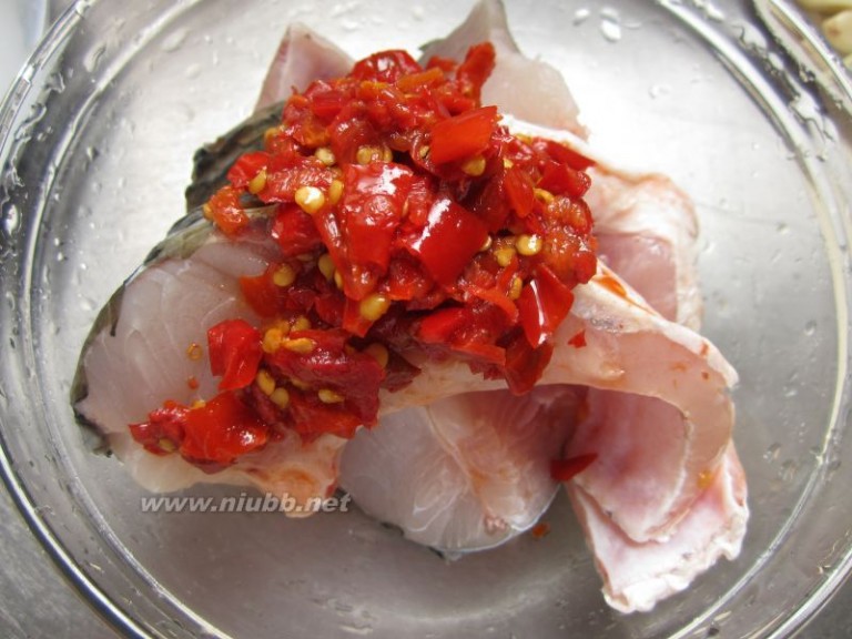 剁椒鱼的做法 剁椒鱼块的做法，剁椒鱼块怎么做好吃，剁椒鱼块的家常做法