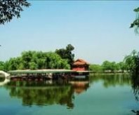翠月湖：翠月湖-简介，翠月湖-传统与现代的交融_翠月湖